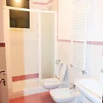 Nocleg ze śniadaniem Rinaldi House 4*