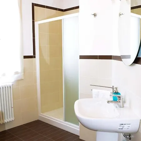 Rinaldi House Torriana